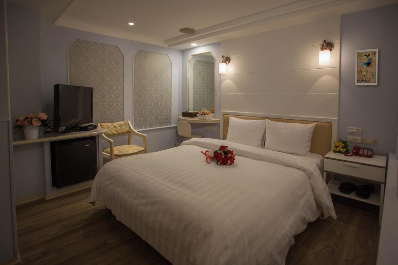 Showart Hotel Taipei Exteriör bild
